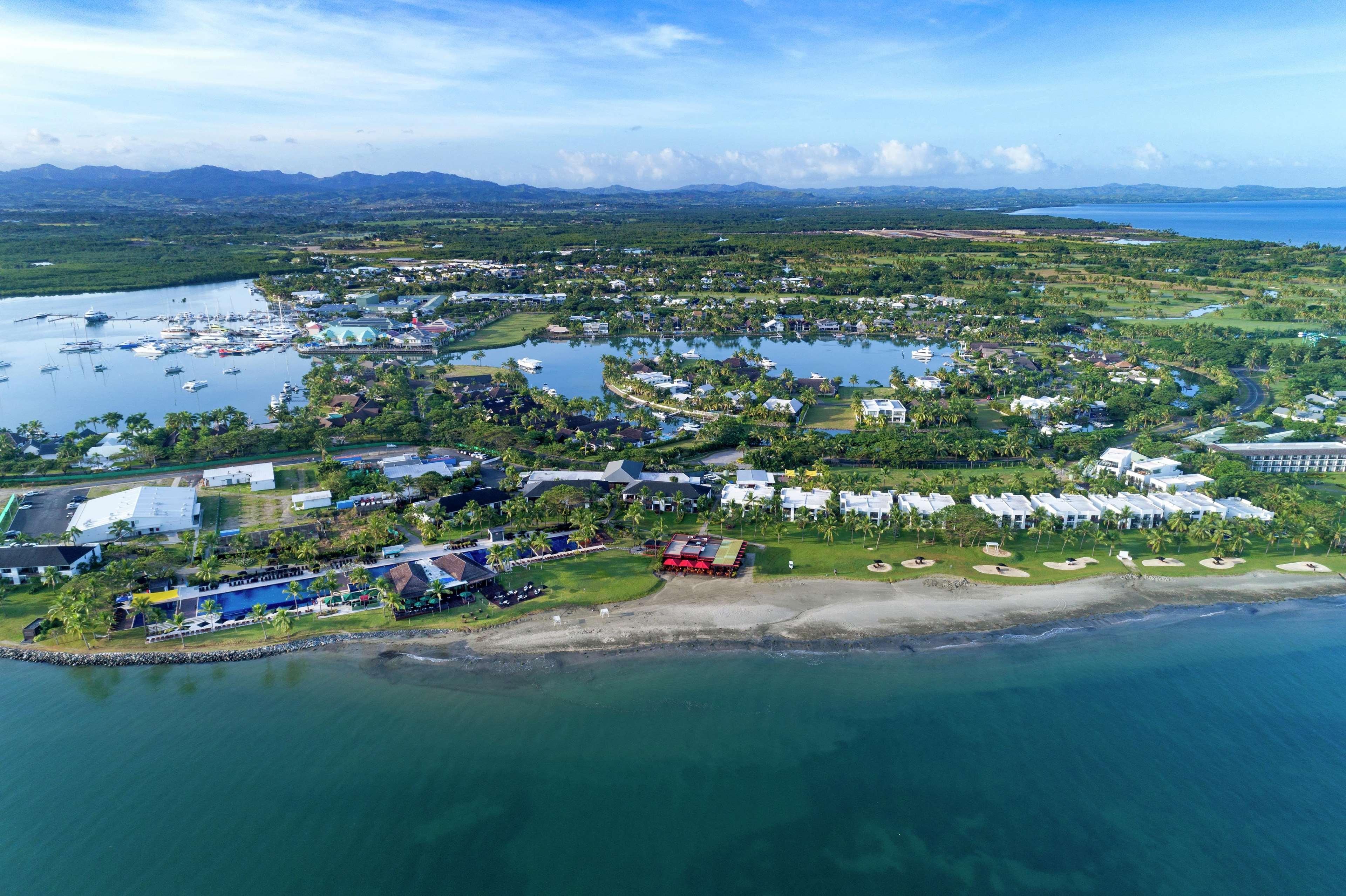 Hilton Fiji Beach Resort And Spa Denarau Island Εξωτερικό φωτογραφία Aerial view of the town of La Romana