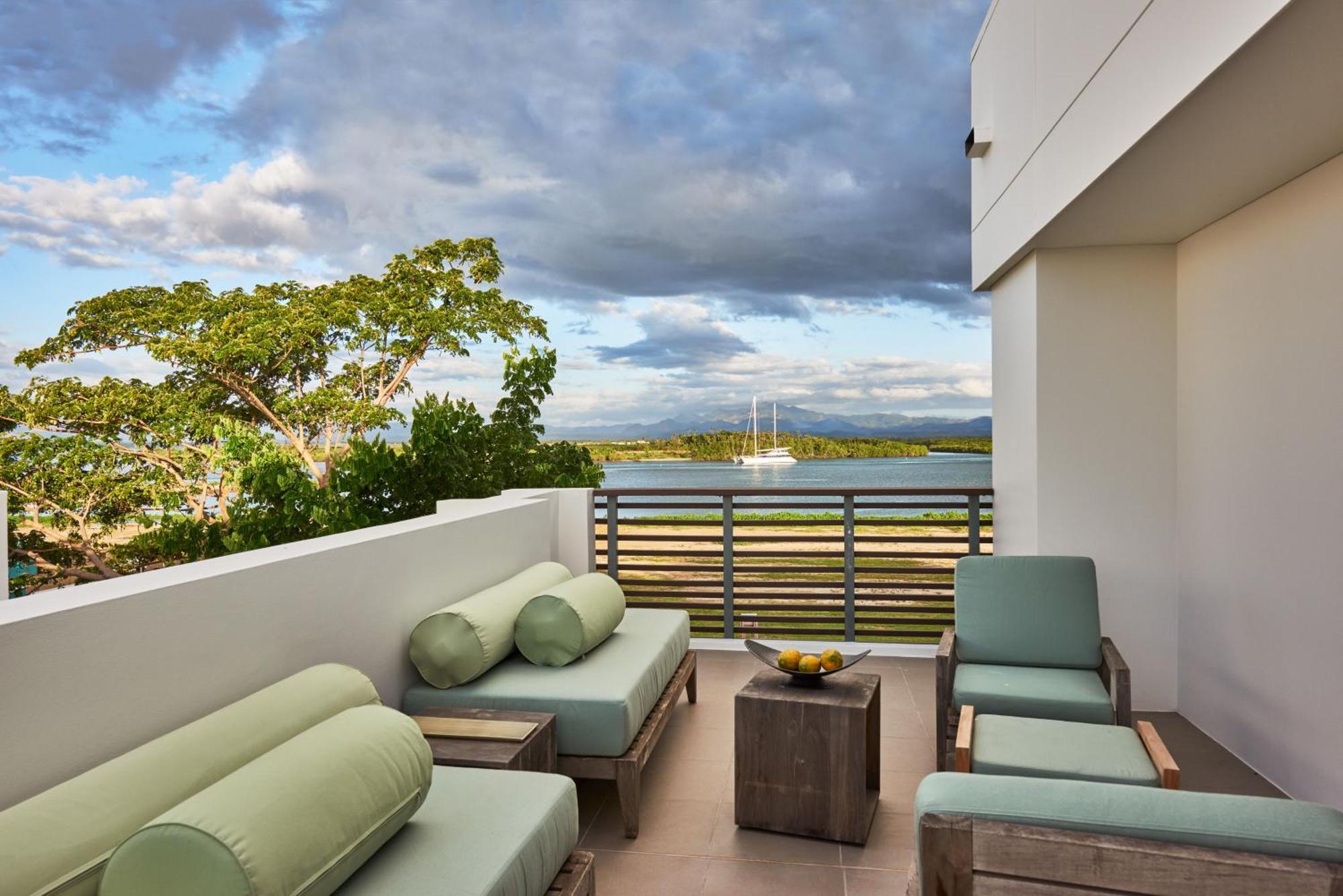 Hilton Fiji Beach Resort And Spa Denarau Island Εξωτερικό φωτογραφία View from a private balcony at the Ritz-Carlton, San Juan