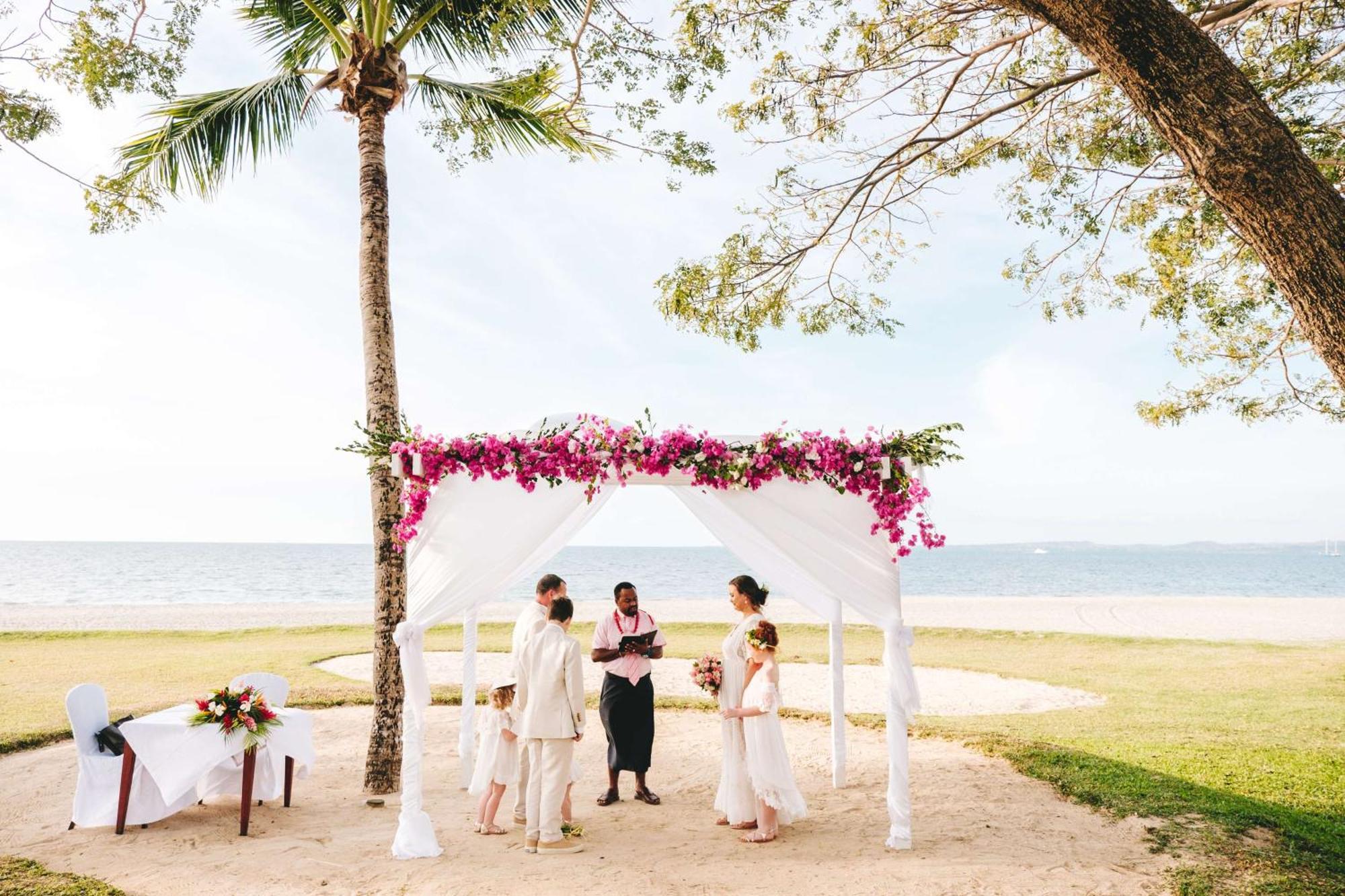 Hilton Fiji Beach Resort And Spa Denarau Island Εξωτερικό φωτογραφία